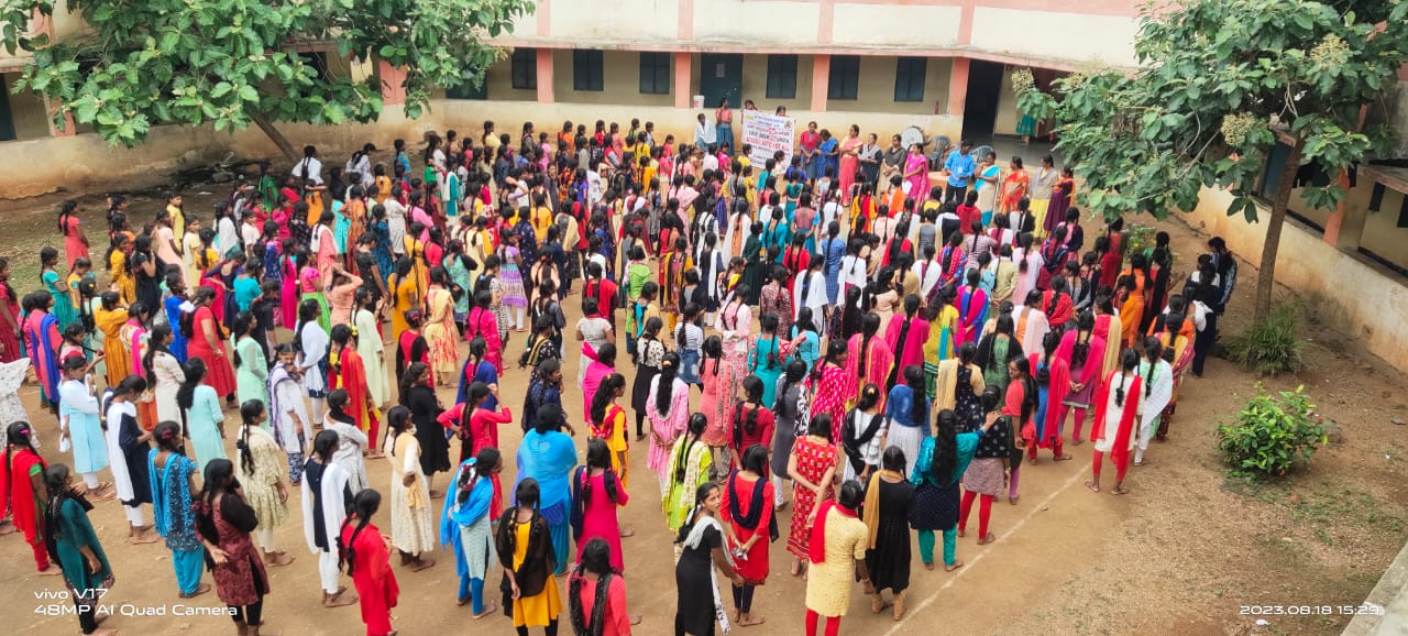 https://1ngo.sgp1.digitaloceanspaces.com/media/aidkhammam/PAPAIAH MUDIGONDA KGBV SCHOOL (3).jpg